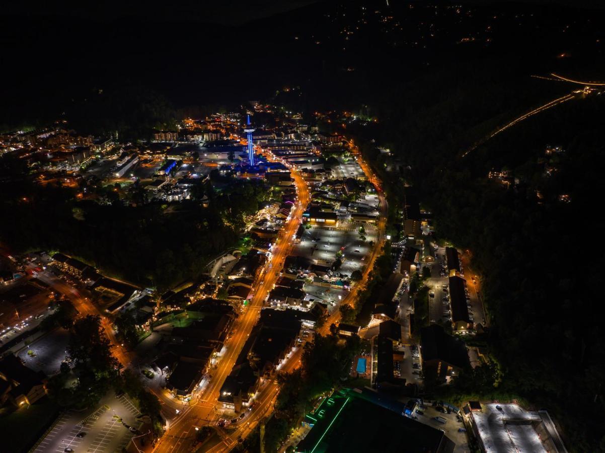 Newly Remodeled Motel In Gatlinburg! Экстерьер фото