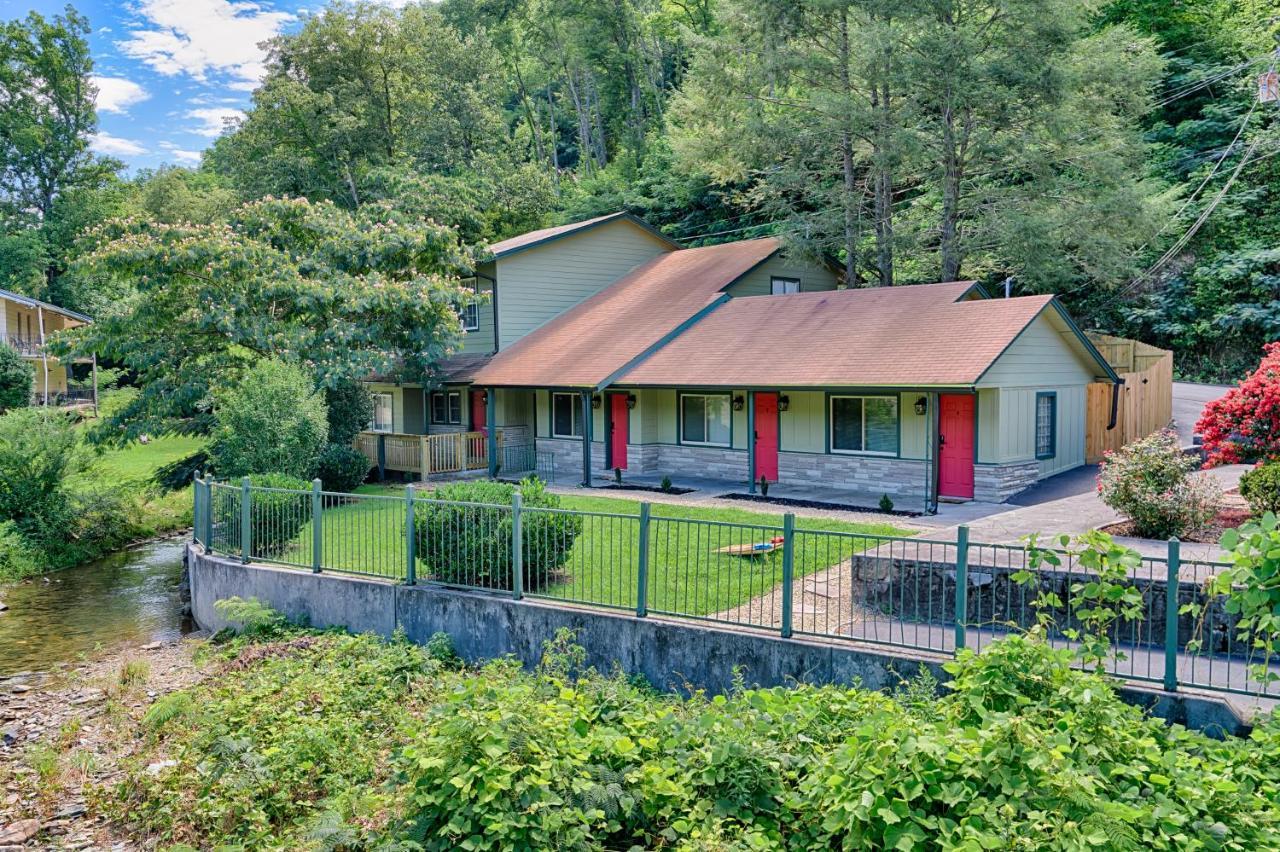 Newly Remodeled Motel In Gatlinburg! Экстерьер фото