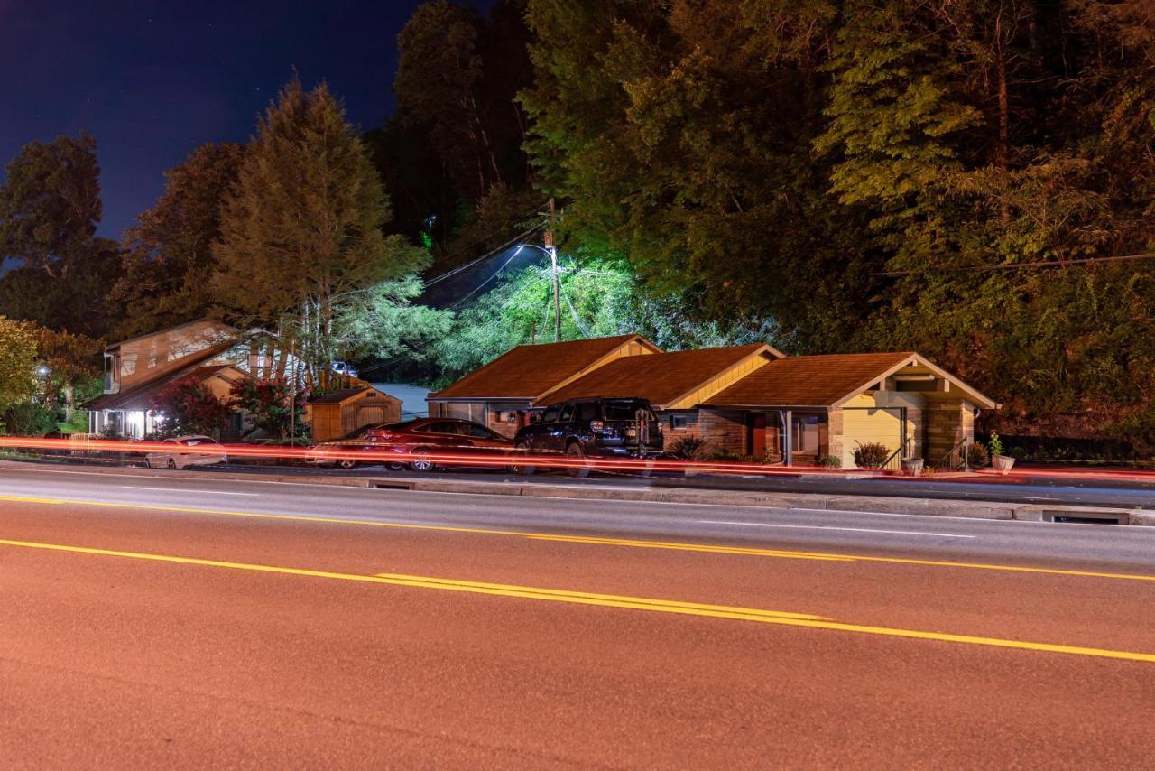 Newly Remodeled Motel In Gatlinburg! Экстерьер фото