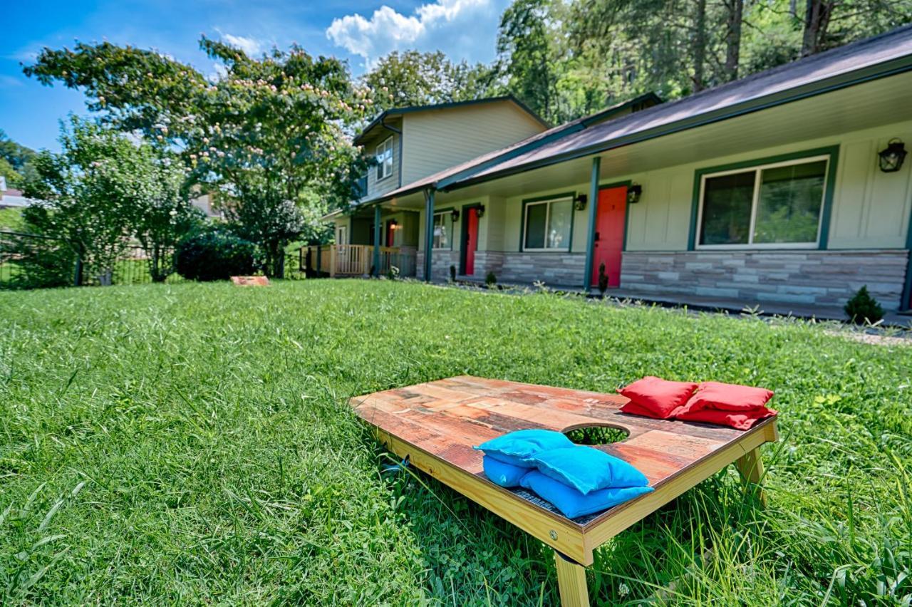 Newly Remodeled Motel In Gatlinburg! Экстерьер фото